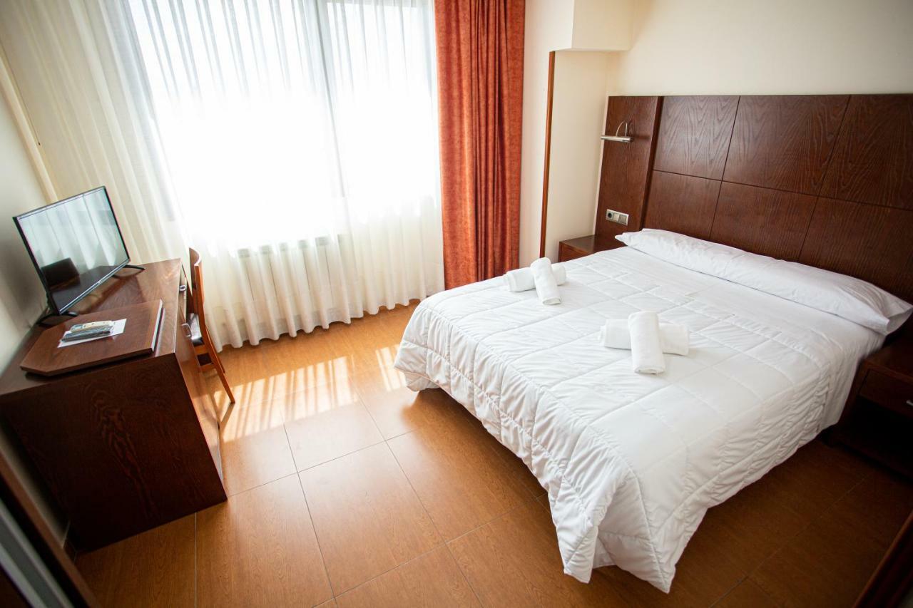 Hotel Villa De Cárcar 外观 照片